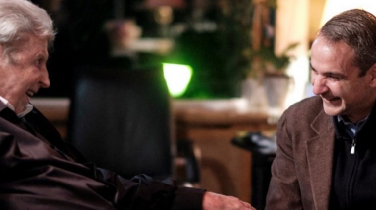 Επίσκεψη Μητσοτάκη σε Θεοδωράκη: Mε έναν Μεγάλο Ελληνα