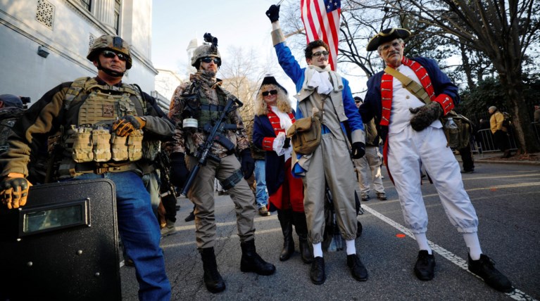 ΗΠΑ: Διαδήλωσαν υπέρ της οπλοκατοχής - Απίστευτες εικόνες