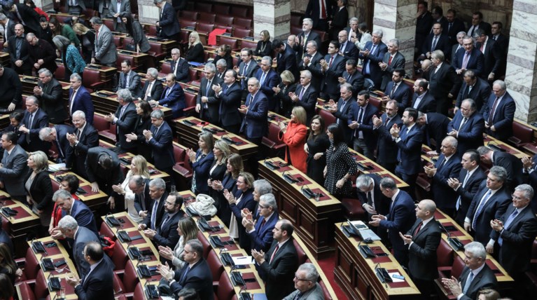 Ζουράρις και Μεϊκόπουλος του ΣΥΡΙΖΑ έλειπαν από την ψηφοφορία