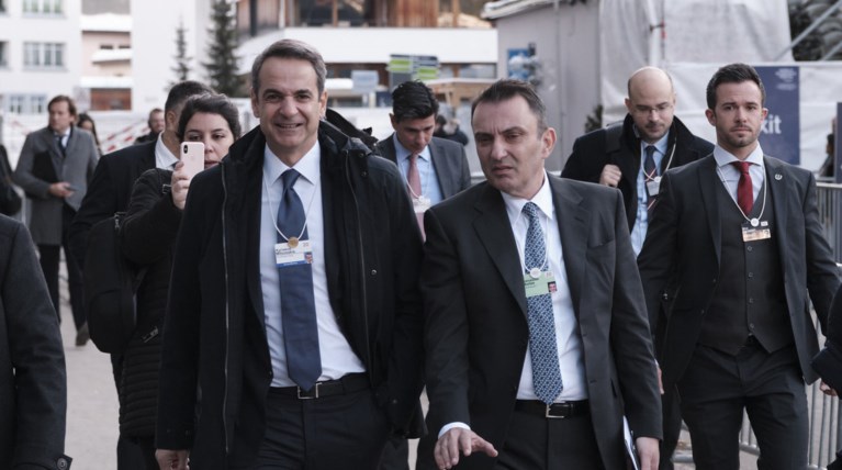 Στο Νταβός ο Μητσοτάκης, τα ραντεβού με Microsoft και Google