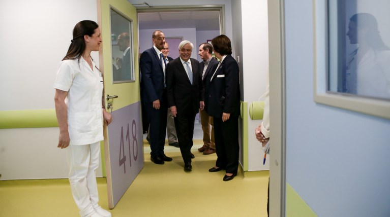 Στο Ωνάσειο ο Προκόπης Παυλόπουλος λόγω υψηλού πυρετού