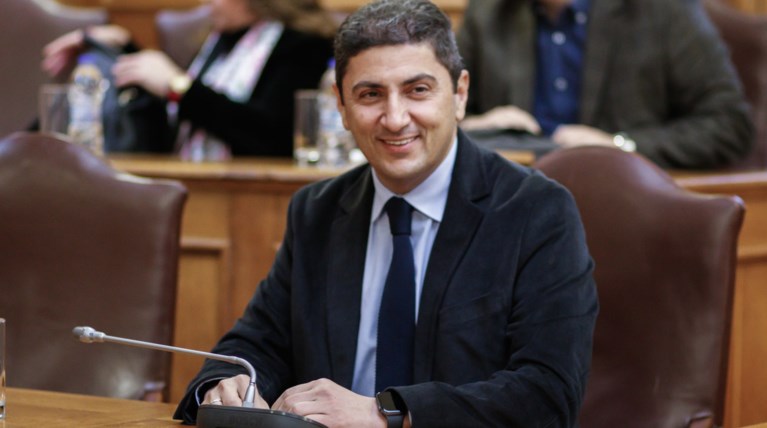 Πεσμένες οι μετοχές του Αυγενάκη στο Μαξίμου- «Εξαφανισμένος» ο υφυπουργός