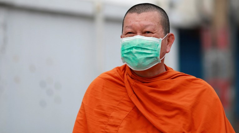 Κοροναϊός: Ο πρώτος νεκρός εκτός Κίνας, 304 συνολικά τα θύματα