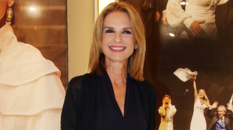 Πέγκυ Σταθακοπούλου: Νυχτοπερπατήματα με την κούκλα κόρη της, Χριστίνα