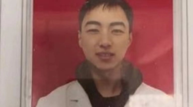 Κοροναϊός: Νεκρός γιατρός που κατέρρευσε μετά 10 μέρες συνεχούς δουλειάς