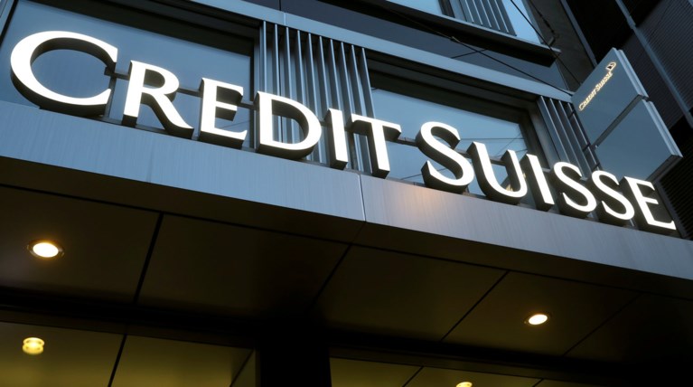 Aπίστευτο σκάνδαλο κατασκοπείας στην Credit Suisse - Παραιτήθηκε ο CEO