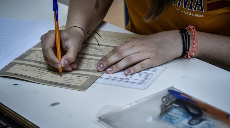 Δεσφίνα: Θα δώσουν Πανελλήνιες σε μάθημα που δεν διδάσκονται!