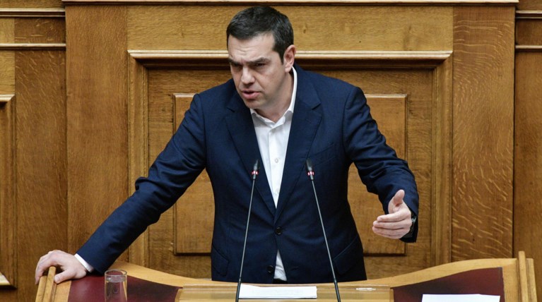 Τσίπρας σε Μητσοτάκη: Θα μαθαίνουμε νέα σας από το Tripadvisor