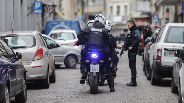 Μενάνδρου: Ξέρουν ποιος είναι ο 25χρονος φονιάς της Ομόνοιας