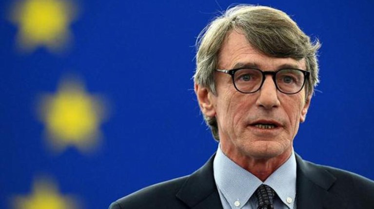 Νταβίντ Σασόλι για τον προϋπολογισμό της ΕΕ: Μας χωρίζουν ακόμη 230 δισ.