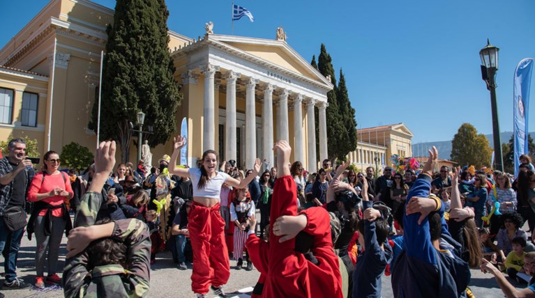 Απόκριες στην Αθήνα με πρωταγωνιστές τα παιδιά
