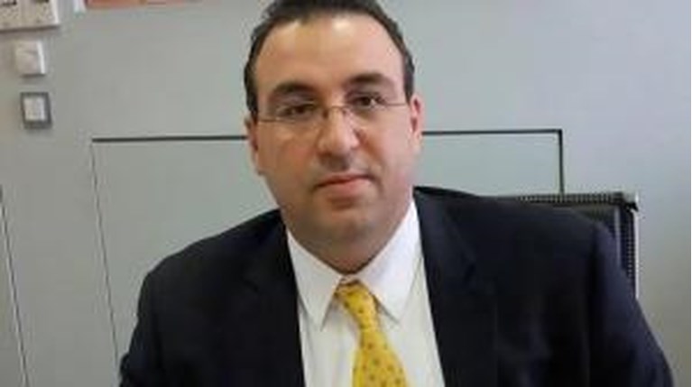 Μιχάλης Ζολώτας