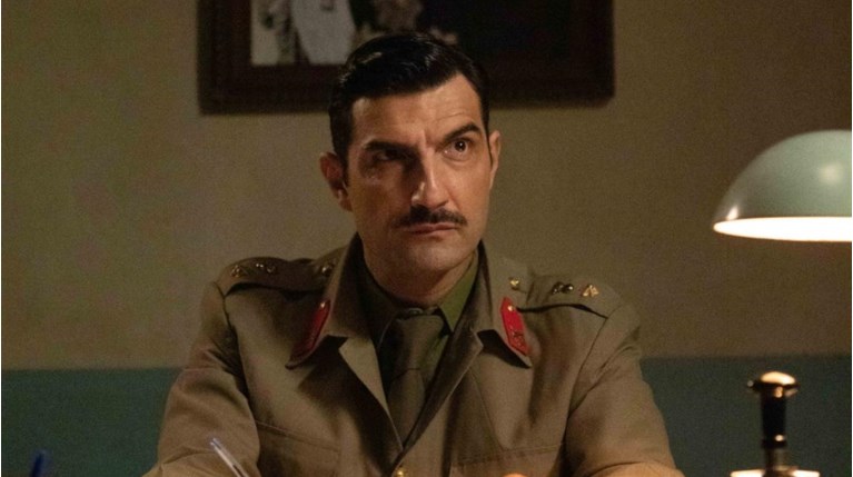 νικος
