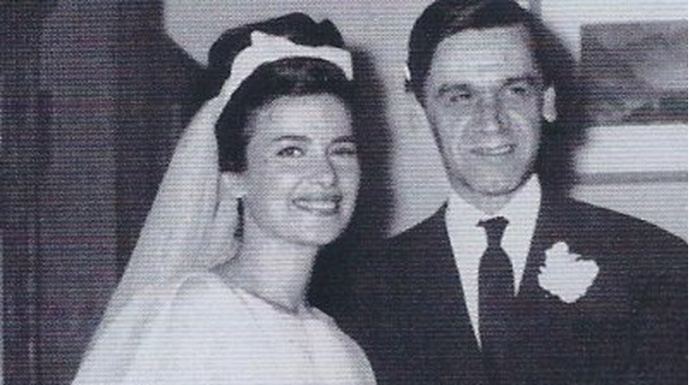 ΚΑΡΕΖΗ - ΧΑΤΖΗΦΩΤΙΟΥ
