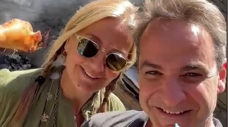 ΜΗΤΣΟΤΑΚΗΣ ΠΑΣΧΑ