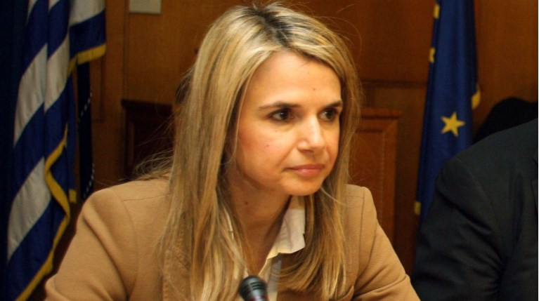 ΜΙΛΕΝΑ ΑΠΟΣΤΟΛΑΚΗ