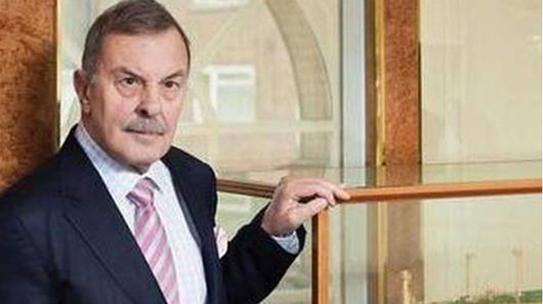 Γιάννης Αγγελικούσης