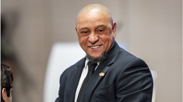 ρομπερτο καρλοσ