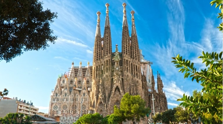 σαγραδα φαμιλια