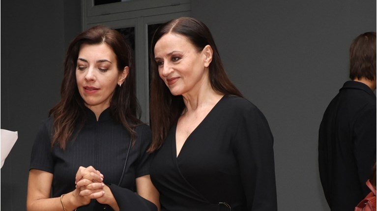 καραμπετη