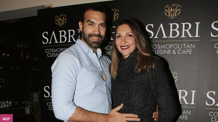 Φανή Χαλκιά: Συγκλονίζει για τον σύζυγό της - &quot;Έπαθε ρήξη ανευρύσματος αλλά δεν το είχε καταλάβει&quot; [βίντεο]