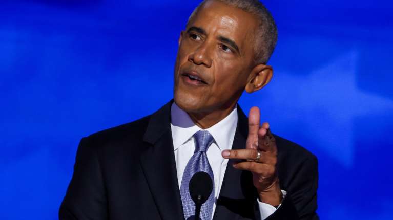 Eπίθεση Ομπάμα στον Τραμπ: Ο πολιτικός λόγος έχει καταντήσει "παράσταση κλόουν... εκτρέπει την προσοχή"