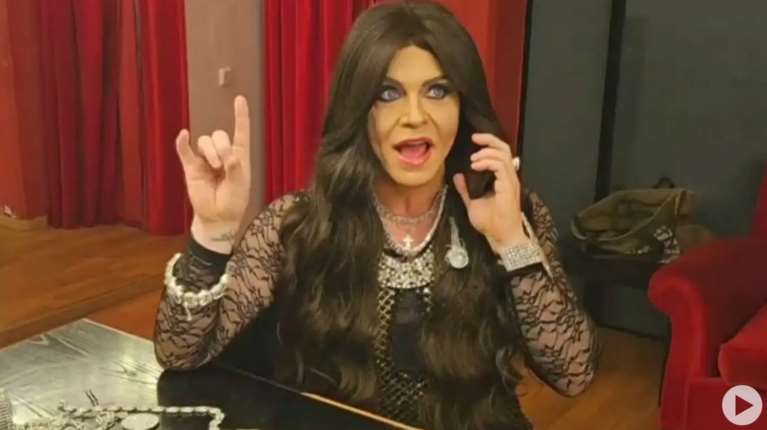 Ο Τάκης Ζαχαράτος... έγινε Κίμπερλι Γκίλφοϊλ και αποκάλυψε τι αγαπάει στην Ελλάδα η Αμερικανίδα πρέσβης