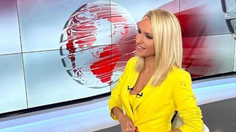 Κατερίνα Παναγοπούλου: Η παρουσιάστρια ειδήσεων εμφανίστηκε εντελώς αμακιγιάριστη σε βραδινή εκδήλωση