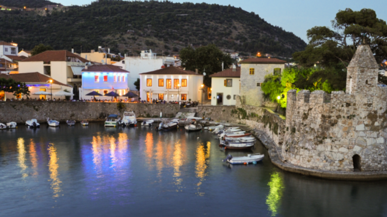 Μία συνάντηση DJ στη Ναύπακτο για δεξίωση γάμου παραλίγο να εξελιχθεί σε τραγωδία: &quot;Δεν υπάρχει μαχαίρι στην υπόθεση&quot;