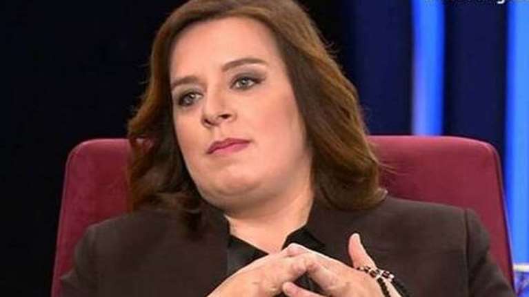 Γωγώ Τσαμπά: Κατηγορείται για διατάραξη κοινής ησυχίας - Τραγούδησε σε σχολική γιορτή και κατέληξε στο αυτόφωρο