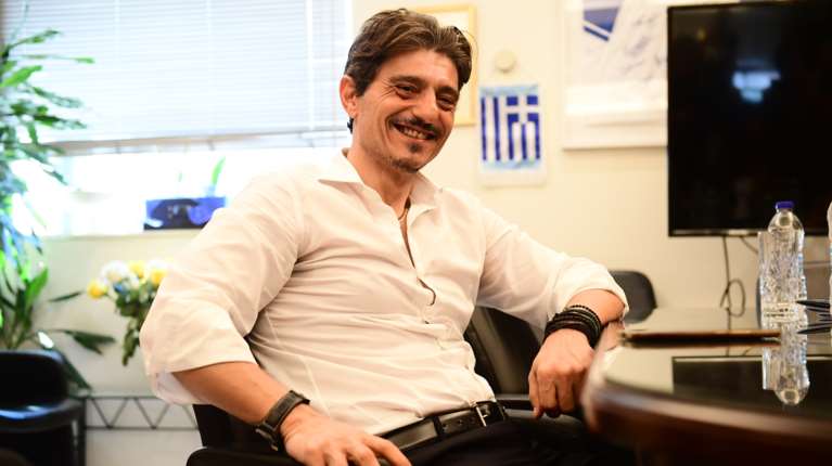 Δημήτρης Γιαννακόπουλος μετά το "παραιτηθείτε όλοι": Εγώ σε αυτό το τραπεζάκι τον Μάιο θα βάλω το ευρωπαϊκό