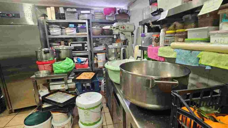 Κατασχέθηκαν 12 τόνοι ακατάλληλων προϊόντων στην Αττική - Αλλοιωμένα κρέατα και παρασκευάσματα [εικόνες]