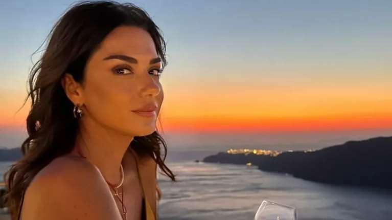 Πλήρης ανανέωση για τη Βάσω Λασκαράκη: Άλλαξε χρώμα και κούρεμα