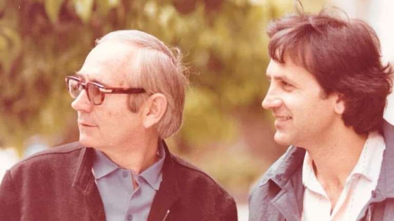 Ο Γιώργος Νταλάρας και ο Γιάννης Κότσιρας σε ένα μουσικό αφιέρωμα στον αξέχαστο Σταύρο Κουγιουμτζή