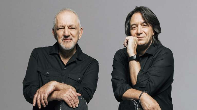 Ο Νίκος Πορτοκάλογλου και ο Γιάννης Κότσιρας για πρώτη φορά μαζί στη σκηνή