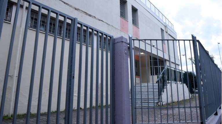 Δάφνη: Διαμαρτυρία από γονείς, μαθητές και εκπαιδευτικούς για τις συγχωνεύσεις τμημάτων