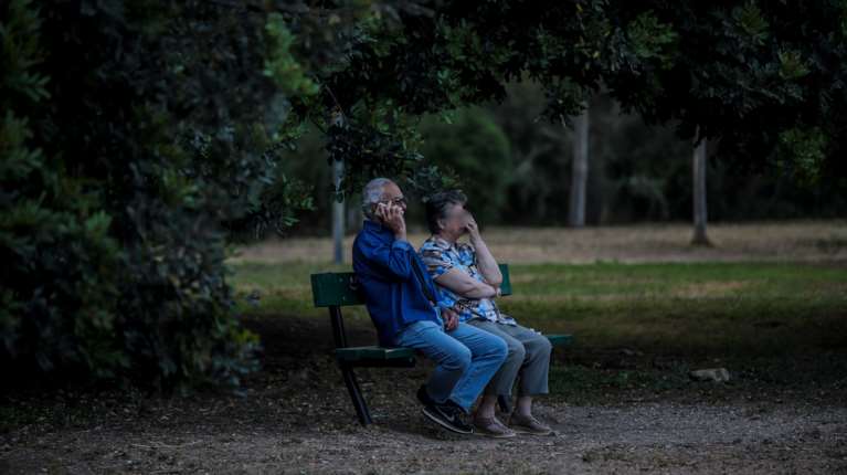Επιδεινώθηκαν οι δημογραφικοί δείκτες - Τι σημαίνει αυτό για το ασφαλιστικό