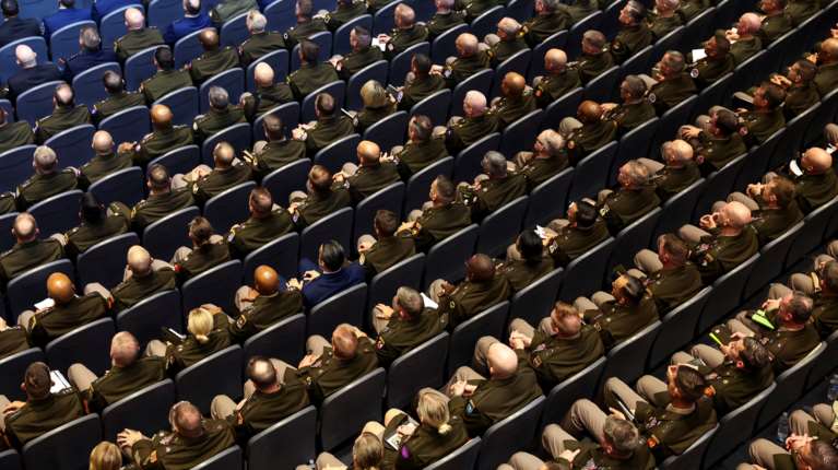 Μέγα σκάνδαλο στις Ένοπλες Δυνάμεις των ΗΠΑ - Γυναικολόγος παρενοχλούσε και βιντεοσκοπούσε ασθενείς με... κάλυψη ανωτέρων