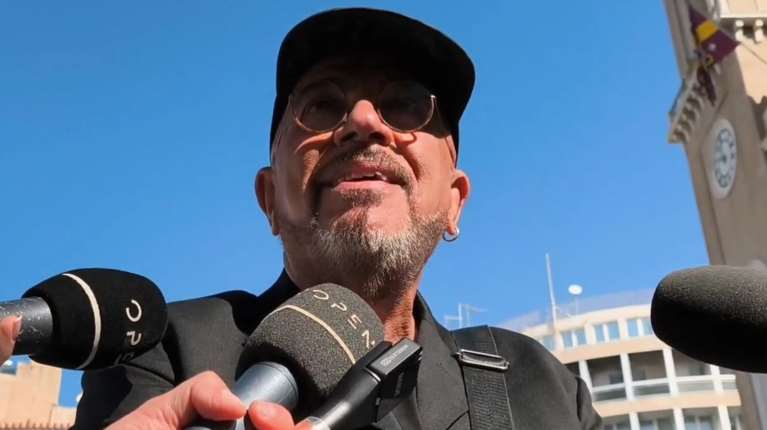 Διονύσης Σαββόπουλος - Συγκινημένος ο Γιάννης Ζουγανέλης: "Φύγανε όλοι - Παρακαλώ τους νέους..."