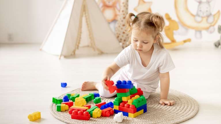 5 παιχνίδια που πρέπει να υπάρχουν σε κάθε σπίτι με παιδιά σύμφωνα με την παιδοψυχολόγο