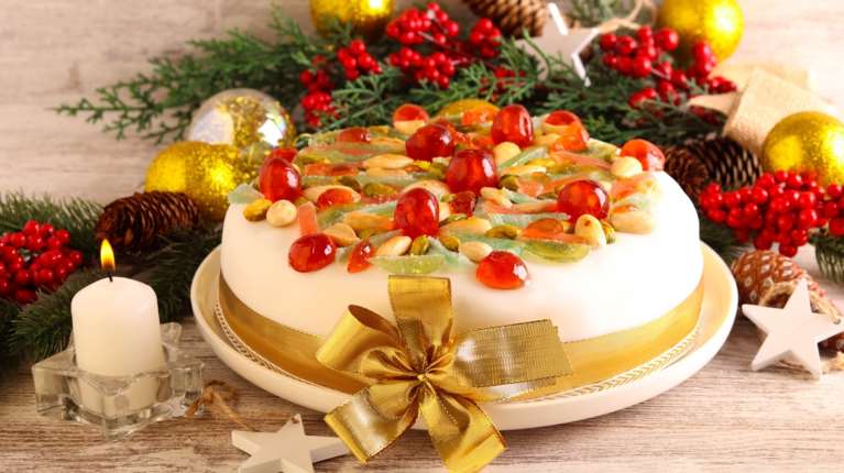 Σιροπιαστή βασιλόπιτα, με μανταρίνι και αμύγδαλο - Γεμάτη αρώματα, με τέλεια γεύση