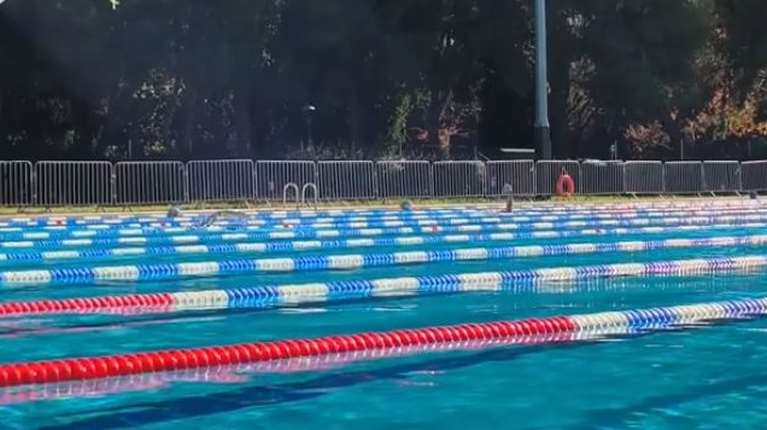 Το δημοτικό κολυμβητήριο στο Γουδή απέκτησε ξανά ζωή: Πόσο κοστίζει η μηνιαία συνδρομή