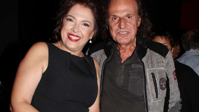 Ελένη Ράντου: Εντυπωσιακή στα Θεατρικά Βραβεία Κοινού- Με σιθρού δημιουργία