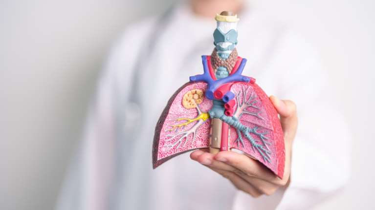 Κυστική ίνωση: Τι είναι και ποια τα συμπτώματα