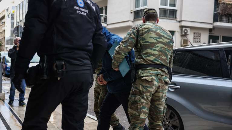 Κατασκοπεία: Μαραθώνια η απολογία του Σμήναρχου της Πολεμικής Αεροπορίας στο Αεροδικείο Αθηνών