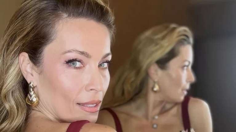 Μαριέττα Χρουσαλά: Υιοθέτησε το all-time classic μανικιούρ που εκπέμπει χριστουγεννιάτικη κομψότητα