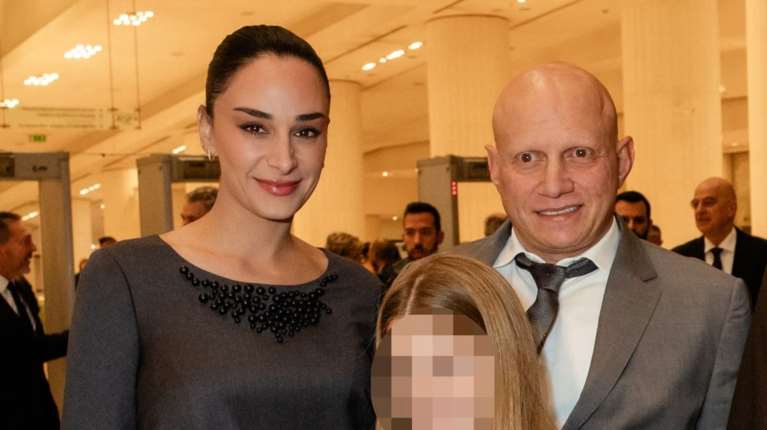 Κατερίνα Μπιρπιλή: Super chic στο πλευρό του συζύγου της Παύλου Βαρδινογιάννη