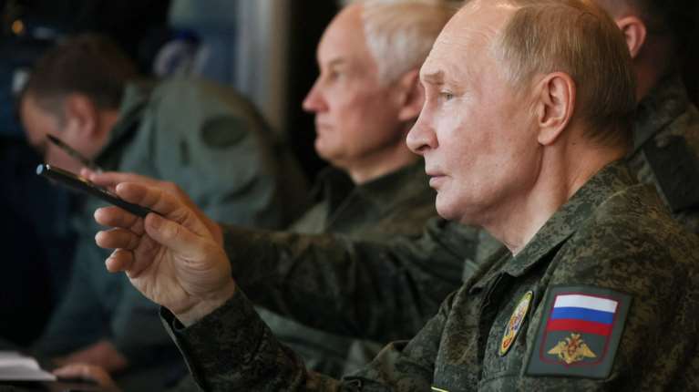 Επίθεση με drones στο σπίτι του Πούτιν: Ο πρεσβευτής των ΗΠΑ στο ΝΑΤΟ αμφιβάλει πως ευθύνεται η Ουκρανία