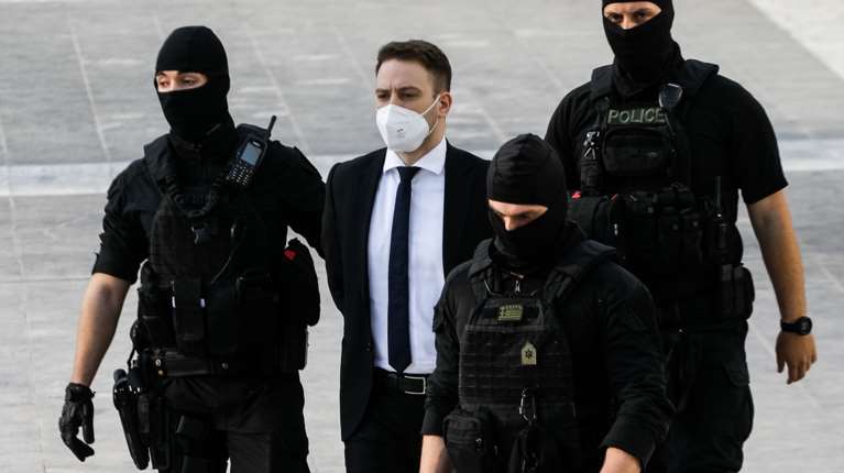 Αναγνωστόπουλος: &quot;Δεν θα ζητήσω αναίρεση της απόφασης για τη δολοφονία της Καρολάιν&quot; - Τι ξεκαθαρίζει μέσα από τη φυλακή