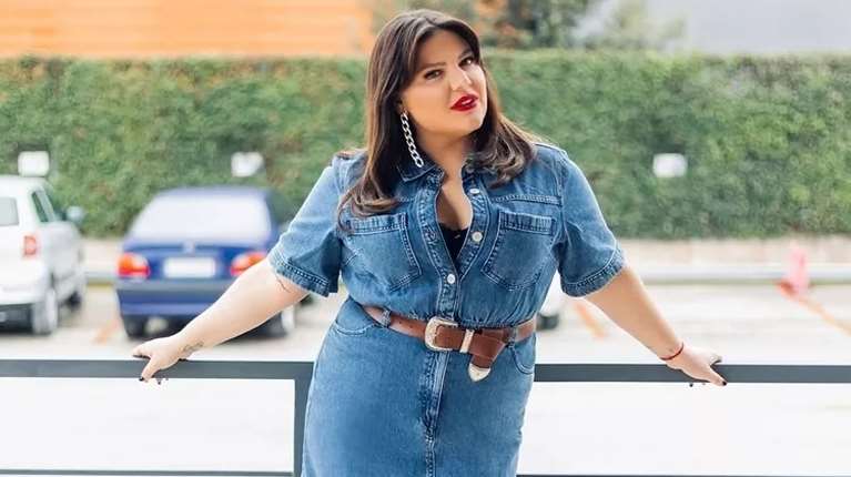 &quot;Εδώ πέρασα όλη την παιδική μου ηλικία&quot;: Η Δανάη Μπάρκα επιστρέφει στην πατρίδα του μπαμπά της